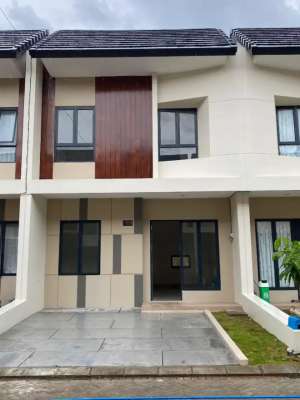 Jual Murah Rumah Dekat Bandara Hasanuddin Makassar Sul-Sel. lokasi di Biring Kanaya, tersedia melalui melalui situs Olx