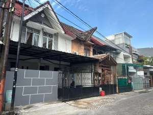 Jual Murah Rumah Taman Palem Lestari, Luas 8x15 lokasi di Cengkareng, tersedia melalui melalui situs Olx
