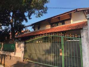 JUAL RUGI - BANTING HARGA Rumah Cinere Megapolitan cocok untuk usaha lokasi di Cinere, tersedia melalui melalui situs Olx