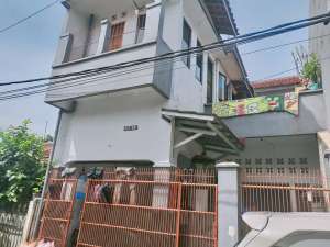 JUAL RUMAH 2 LANTAI DI VILLA CIOMAS, BOGOR lokasi di Ciomas, tersedia melalui melalui situs Olx