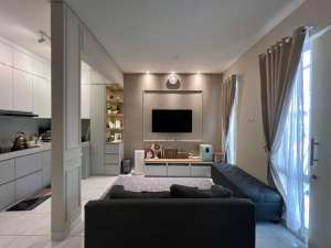 Jual Rumah Cantik Cluster Malibu Gading Serpong Bsd lokasi di Gading Serpong, tersedia melalui melalui situs Olx