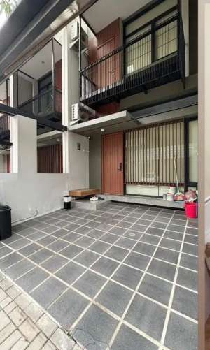 JUAL Rumah Fleekhauz Bsd Furnished Deket Aeon Mall lokasi di Bumi Serpong Damai, tersedia melalui melalui situs Olx
