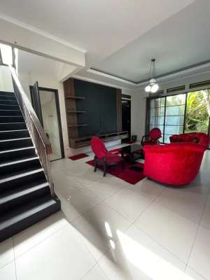 Jual Rumah KBP Bandung Tempo Dulu lokasi di Padalarang, tersedia melalui melalui situs Olx