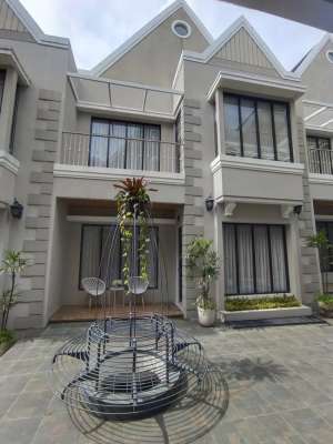 Jual Rumah Milenial Setraduta Setra Duta dekat Tol Pasteur Bandung lokasi di Sukajadi, tersedia melalui melalui situs Olx