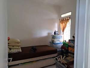 Jual Rumah SHM Strategis 8 Menit ke Stasiun Cilebut Siap Huni J-26812 lokasi di Tanah Sareal, tersedia melalui melalui situs Olx