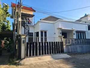 JUAL RUMAH SIAP HUNI FULLY FURNISHED DI JIMBARAN BAWAH lokasi di Kuta Selatan, tersedia melalui melalui situs Olx