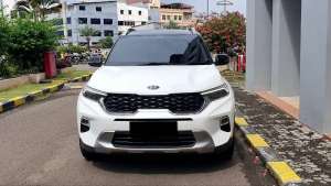 Jual bekas Kia Sonet 1.5 GLS AT Putih NIK 2021 KM53rb Service Record,lokasi di 