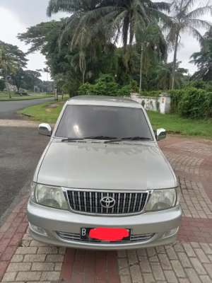 Jual bekas Kijang LGX 2.0 Efi manual 2002 Akhir New Model,lokasi di 