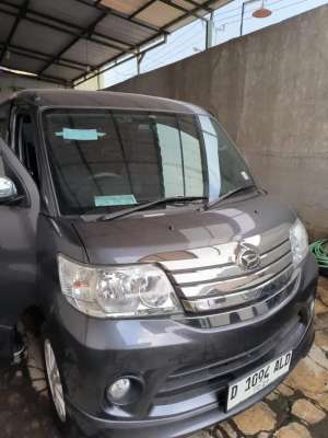 Jual bekas Km 11 rb matic Daihatsu Luxio X at automatic 2024 2023,lokasi di 