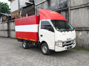 Jual bekas KM 2 ribu seperti baru Isuzu traga box aluminium 2021 bok alumunium,lokasi di DKI Jakarta