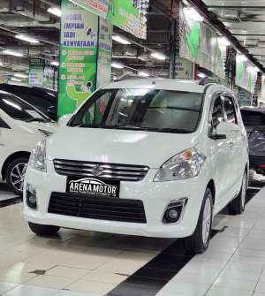 Jual bekas KM 30rb Ertiga GL MT 2015 Antik DP20jt Pjk BaruSuzuki 1.4 Manual,lokasi di 