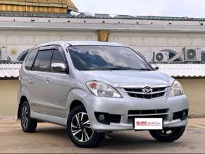 Jual bekas KM Low Daihatsu Xenia Xi Family 2010 Matic BJM2,lokasi di 