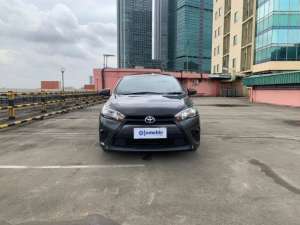 Jual bekas KM Rendah TDP 6,JT Toyota Yaris 1.5 E Bensin-MT Abu-Abu 2014,lokasi di 