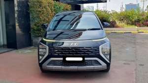 Jual bekas km29rb hyundai stargazer style 2022 pakai 2023 hitam pajak panjang,lokasi di 