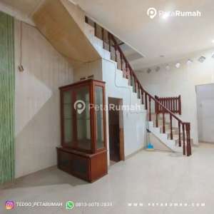 komplek sunggal indah siap huni daerah ringroad lokasi di Medan Sunggal, tersedia melalui melalui situs Olx