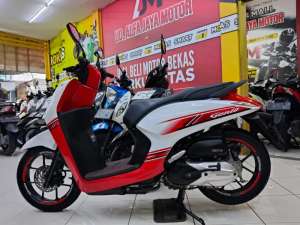 Jual bekas Kredit murahHonda Genio CBS ISS th 2021,lokasi di Tenggilis Mejoyo