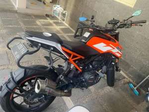 Jual bekas KTM Duke Orange 250 CC ABS 2017,lokasi di Sukmajaya
