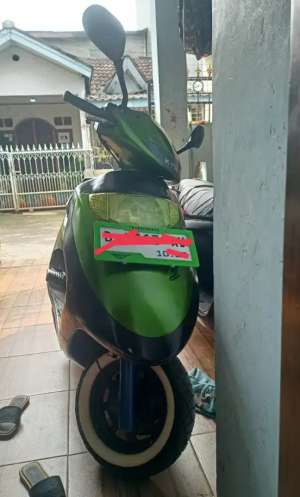 Jual bekas Kymco trend 2000,lokasi di Kembangan