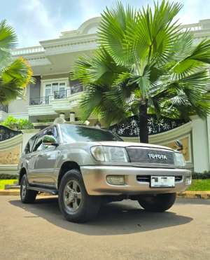 Jual bekas Land Cruiser GXV AUSTRALIA Toyota LandCruiser LC solar diesel jeep 4x4,lokasi di 