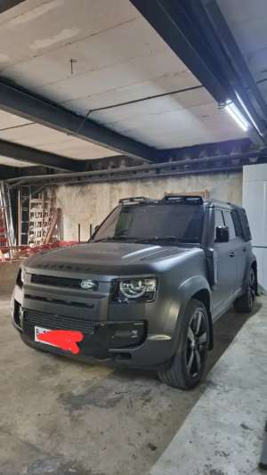 Jual bekas Land Rover Defender 110,lokasi di 