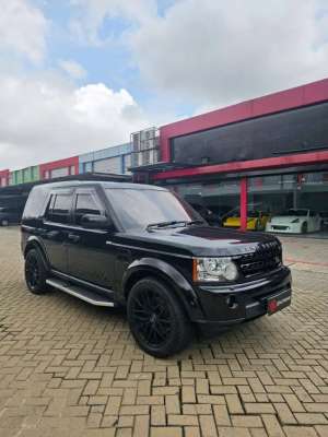 Jual bekas Land Rover Discovery 4 SDV4 HSE Facelift,lokasi di 