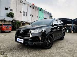 Jual bekas LIKE NEW - Toyota Kijang Innova 2.0 Venturer Bensin-MT 2021,lokasi di 