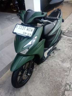 Jual bekas LOW KM NEW BEAT DULUXE KEYLESS CBS ISS PAJAK PANJANG KAYA BARU ORI,lokasi di Cipondoh