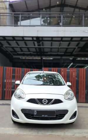 Jual bekas March 1.2L 2015,lokasi di 