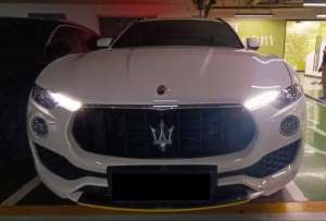 Jual bekas Maserati Levante 3.0 V6 2019,lokasi di 