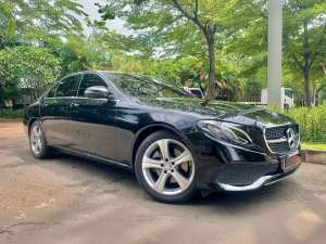 Jual bekas MERCEDES-BENZ AVG E250 2017 W213 BLACK ON BLACK MERCY E250 mercye250,lokasi di 