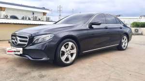 Jual bekas Mercedes Benz E250 W213 Tahun 2016 Automatic Hitam Metalik,lokasi di 
