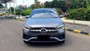 Jual bekas Mercedes Benz Mercy GLA200 GLA 200 AMG Line Facelift 2021 Like New,lokasi di 
