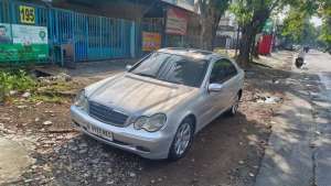 Jual bekas Mercedes C240 AT Elegance 2006,lokasi di 