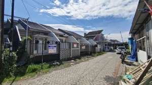 Miliki Rumah Baru, Di Rungkut, Putra Bangsa, Medokan Ayu Dekat UPN lokasi di Rungkut, tersedia melalui melalui situs Olx