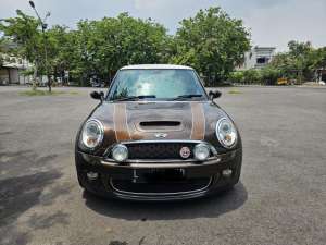 Jual bekas MINI Cooper 1.6 Automatic 2000 Hatchback,lokasi di Jawa Timur