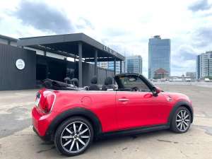Jual bekas MINI COOPER CABRIO 2019,lokasi di 