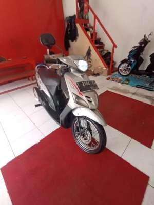 Jual bekas Mio Silver asli tembus faktur,lokasi di Cibeunying Kaler