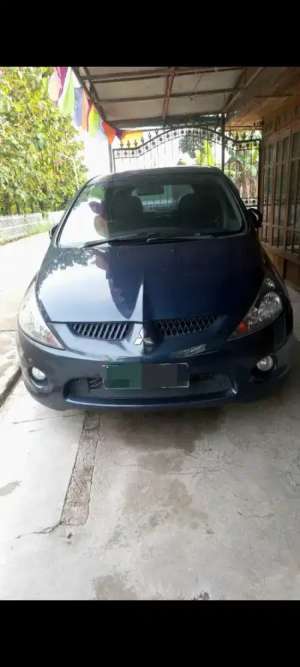 Jual bekas Mitsubishi Grandis 2.4 Gls 2005,lokasi di 
