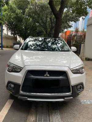 Jual bekas Mitsubishi outlander sport limited,lokasi di 