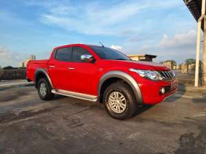 Jual bekas Mitsubishi Strada Triton Exceed DC 4x4 AT 2017 Merah,lokasi di 