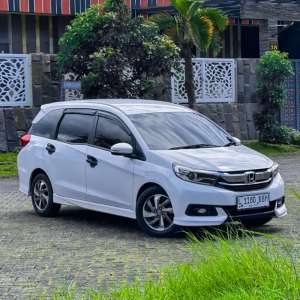 Jual bekas MOBILIO E CVT 2018 DP10JT,lokasi di 