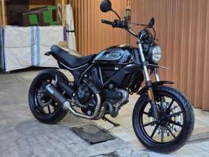 Jual bekas Moge Naked Ducati Scrambler 400 th 2017 Odo 8K Modif Like New Siap Gas,lokasi di Kelapa Gading