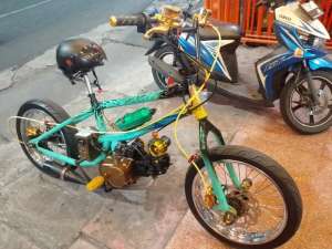 Jual bekas Motor bmx castem,lokasi di Wonokromo