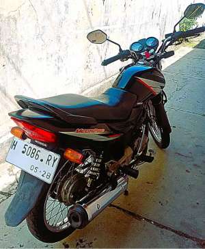 Jual bekas Motor Honda MegaPro 2008 original dari tangan pertama,lokasi di Ngaliyan