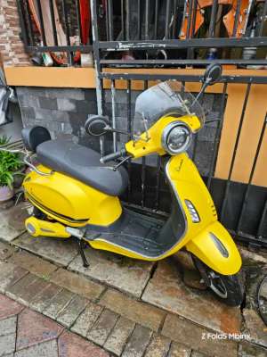 Jual bekas Motor listrik model vespa BF goodrich bersurat resmi,lokasi di Raya Darmo