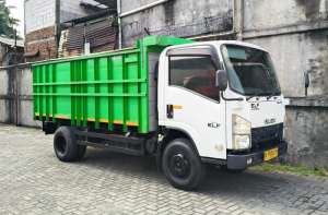 Jual bekas MULUSbanBARU MURAH CDD Isuzu elf NMR HD bak kayu besi 2023,lokasi di Jakarta DKI