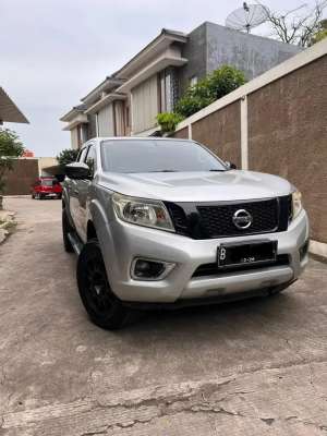 Jual bekas Navara NP300 SL Manual Tahun 2015,lokasi di 