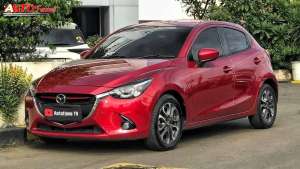 Jual bekas New Mazda 2 GT Skyactive Fullspec NIK 2015 Red On Black HUD LDWS BSM,lokasi di 