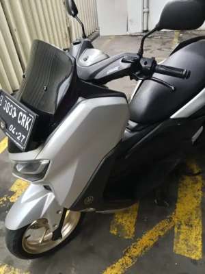 NEW NMAX 155 CBS ISS CONNECTED KEYLESS 2022 SILVER PAJAK SUPER PANJANG lokasi di Ciledug, tersedia melalui melalui situs Olx