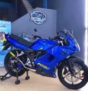 Jual bekas Ninja KR150 CBU 2005 full Modif siap Kontes,lokasi di Gresik